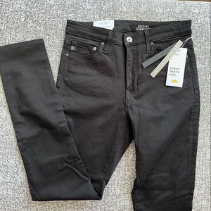 Brand new. H&M black shaping skinny jeans.